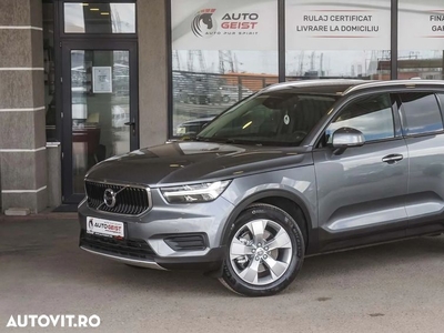 Volvo XC 40 T5 AWD Geartronic Momentum