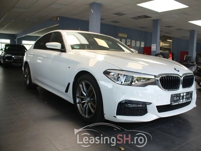 BMW Seria 5 520 520d xDrive Aut. M Sport