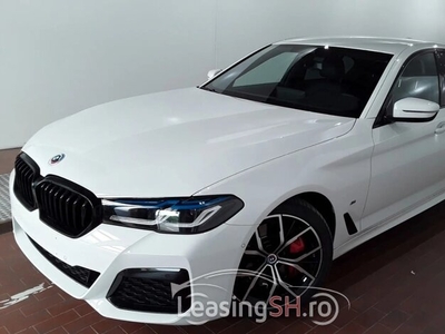 BMW Seria 5 530 d xDrive M Sport Pro Laser HUD 19´´LD-Pro H&K