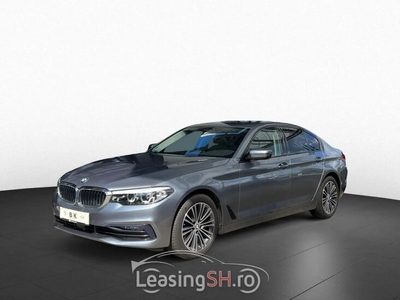 BMW Seria 5 530 i xDrive SportLine ACC KlimaSitze Memory HiFi