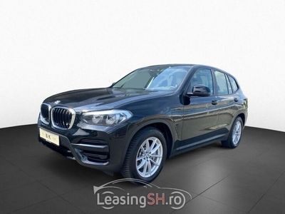 BMW X3 xDrive30e Advantage AHK PDC DAB Bluetooth LED