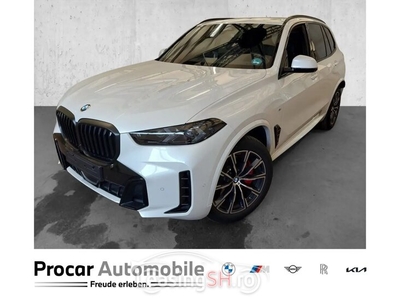 BMW X5 xDrive30d M SPORT AHK PANO STANDHEIZ 360 KAM