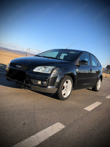 Ford Focus 1.6 Ti-VCT benzină, 116cp