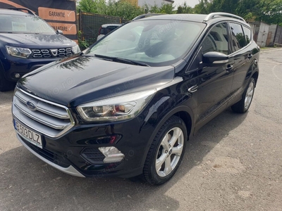 Ford Kuga 2.0 TDCI EcoBlue TITANIUM Powershift 4WD 2019!!!