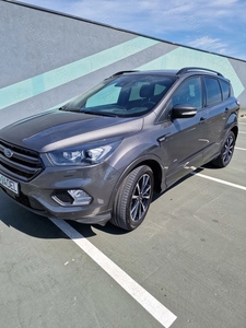 Ford Kuga ST Line 180 cp.4x4