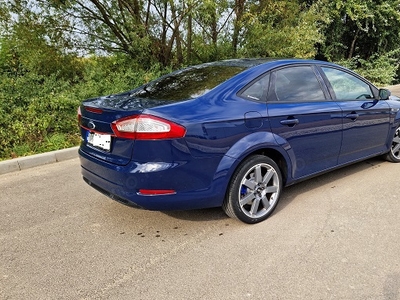 Ford Mondeo 2014 cumparat de nou din reprezentanta,Navi,180000 km