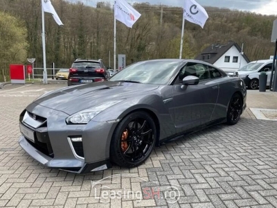 Nissan GT-R 3.8 Track Edition engineered by NISMO RECAR