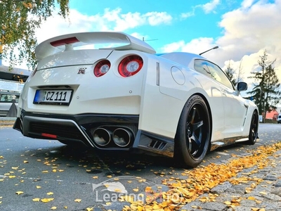 Nissan GT-R R35 Prestige Carbon Brömmler Clubsport 700