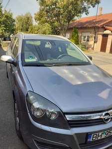 Opel astra h