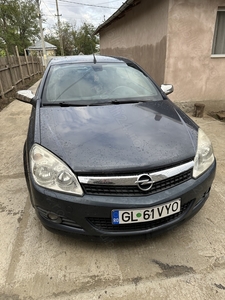 Opel Astra H Twin Top