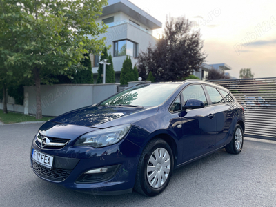 Opel Astra J