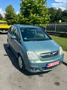 Opel Meriva Automata 1.6 Benzina 105cp