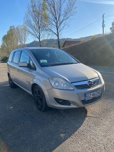 Opel Zafira 7 locuri