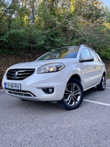 Renault Koleos 2.0 dCi 180 CP * Bose Edition * Navi * Panoramic *