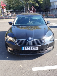 Skoda Superb an 2018 EURO 6