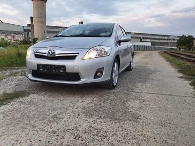 TOYOTA AURIS HYBRID 2010