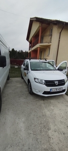 Vând Dacia Sandero