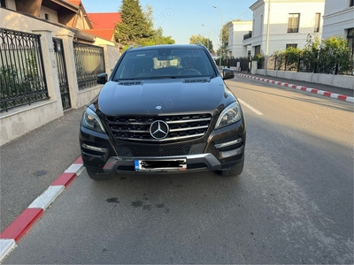 Vând Mercedes ML 350 stare perfectă