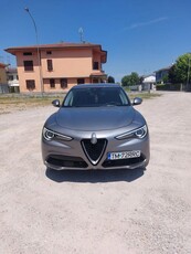 Alfa Romeo Stelvio 2.0 Turbo 16V AT8-Q4 First Edition