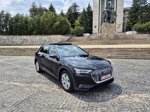 Audi e-tron 50 quattro