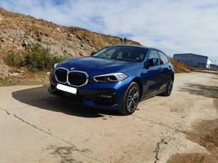 BMW Seria 1 118i Aut. Sport Line