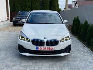 BMW Seria 2 225xe AT Luxury Line