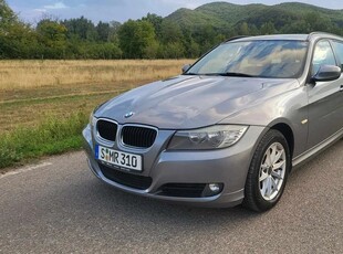 BMW Seria 3 320d DPF Touring Edition Fleet