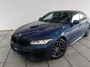 BMW Seria 5 520d Aut. M Sport Edition