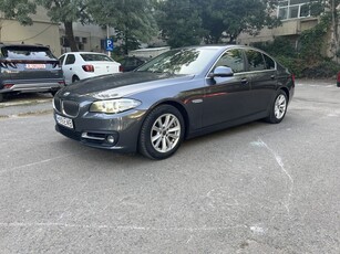 BMW Seria 5 525d xDrive AT