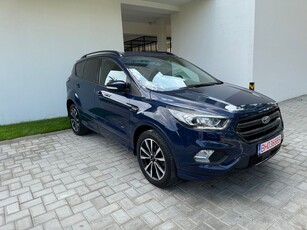 Ford Kuga 2.0 TDCi 4WD Powershift ST-Line