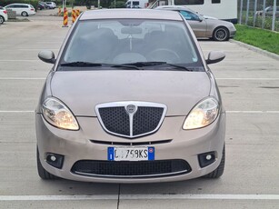 Lancia Ypsilon Y 1.2 8v Elefantino Gold