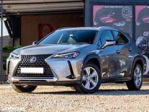 Lexus UX 250h 2.0L HEV 20H- (178 HP) 4X2 CVT Business