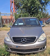 Mercedes-Benz B