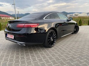 Mercedes-Benz E 220 d Coupe 9G-TRONIC Night Edition