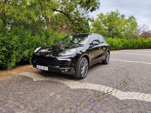 Porsche Cayenne 3.0 L