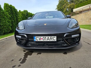 Porsche Panamera Turbo