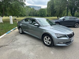 Skoda Superb 2.0 TDI DSG Ambition