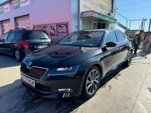 Skoda Superb 2.0 TDI DSG Laurin & Klement