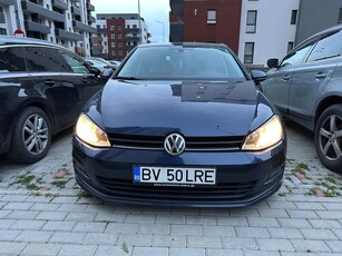 Volkswagen Golf 1.6 TDI DPF DSG BlueMotion Technology Comfortline