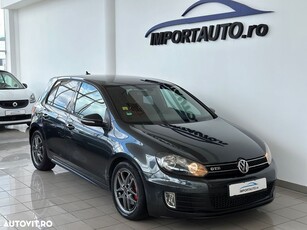 Volkswagen Golf 2.0 TDI DPF DSG GTD