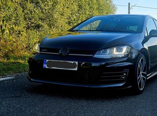 Volkswagen Golf 2.0 TDI DSG GTD