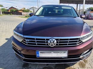 Volkswagen Passat 2.0 TDI DSG 4Motion R Executive