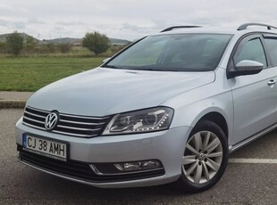 Volkswagen Passat Variant 2.0 TDI BlueMotion Technology DSG Comfortline