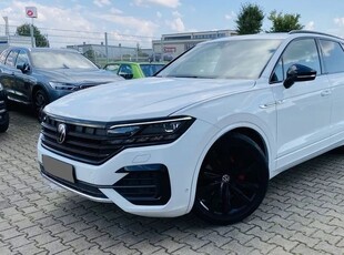 Volkswagen Touareg 3.0 V6 TDI 4Motion DPF Automatik R-Line