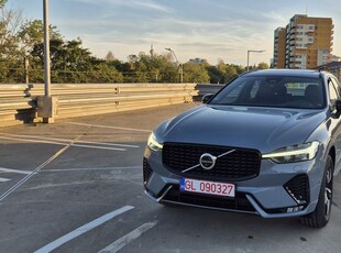 Volvo XC 60 B4 MHEV AT8 AWD R-Design