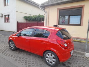 Opel corsa benzina