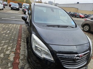 Proprietar vând Opel Meriva