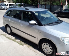 Skoda Fabia 12 benzina an 2009