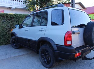 Suzuki Grand Vitara 2002 **2.0 Diesel** ,diferential blocabil