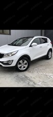 Vând kia sportage 4x4 full